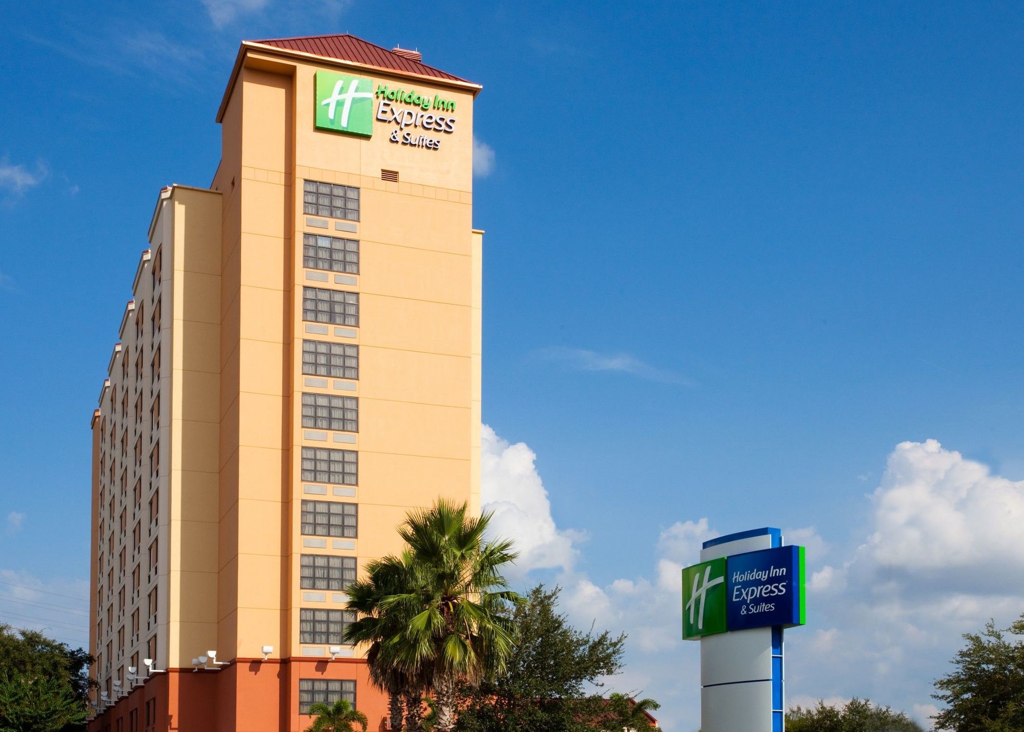 Holiday Inn Express & Suites - Nearest Universal Orlando By Ihg Exterior photo